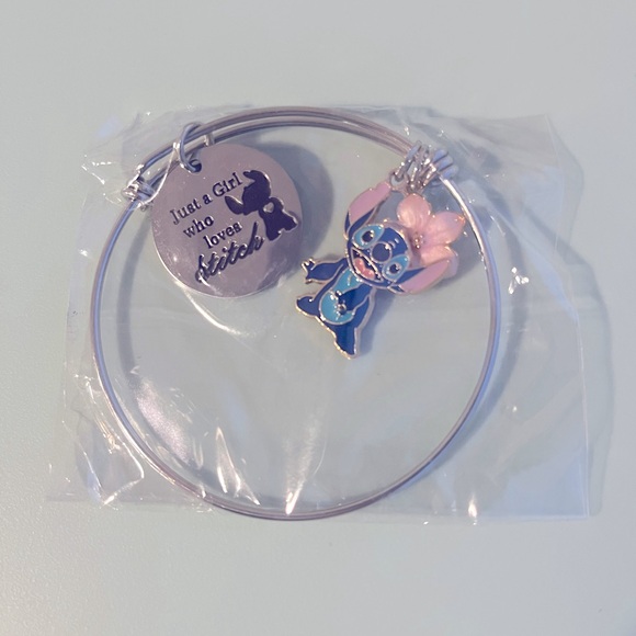 Stitch Necklace and Bracelet - Picture 3 of 4